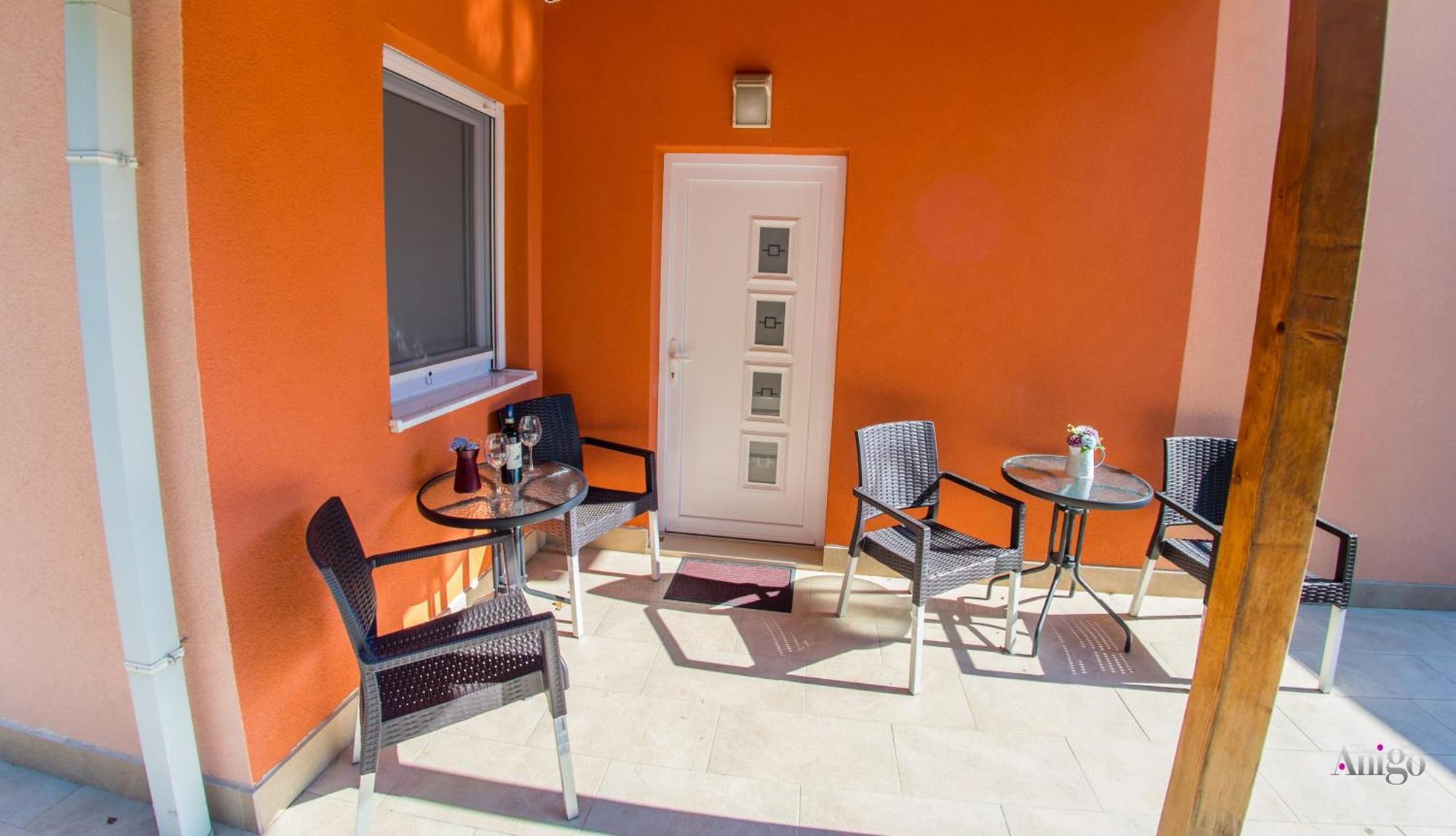 Apartments Enigma - With Private Parking Mostar Buitenkant foto