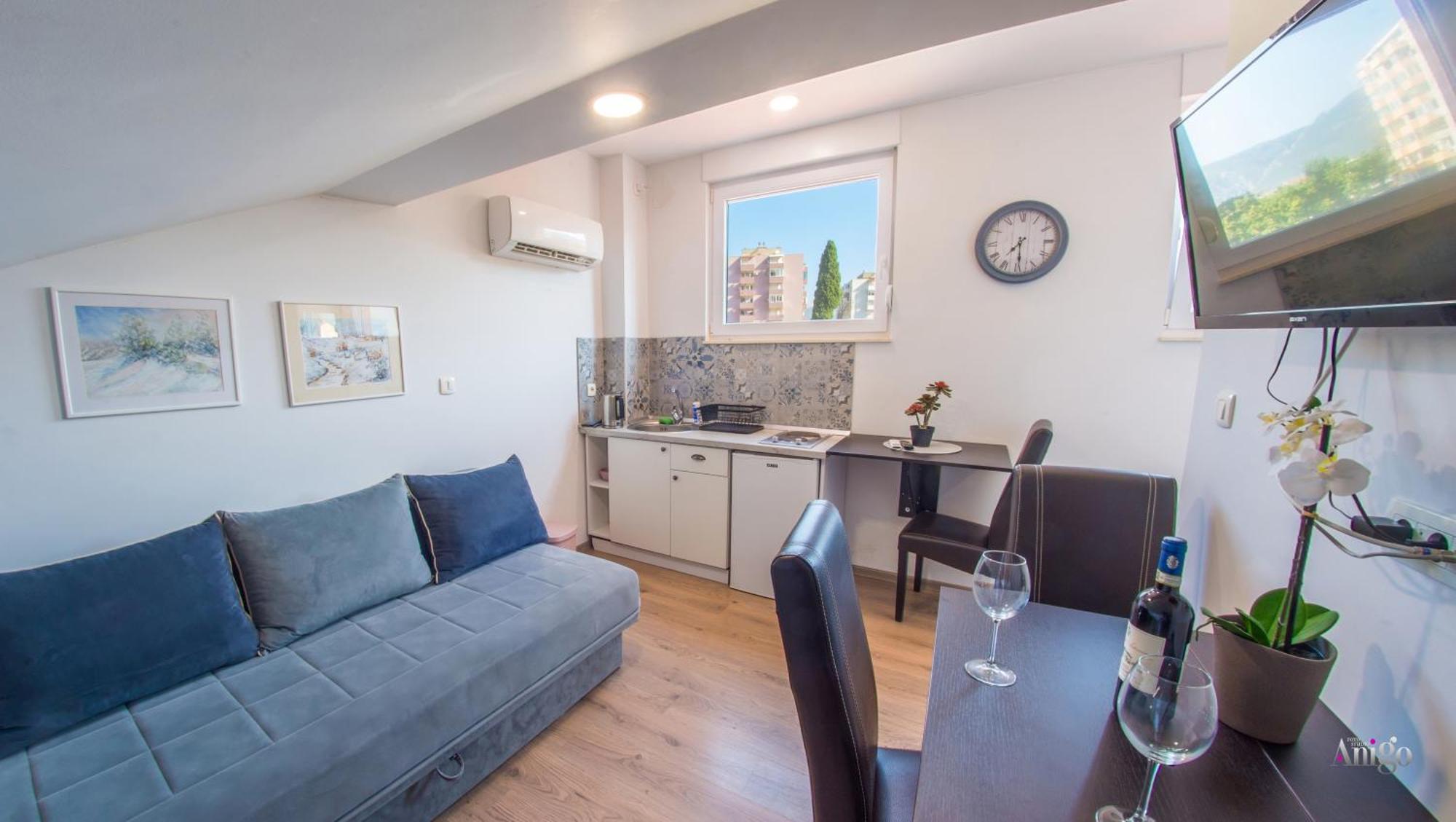 Apartments Enigma - With Private Parking Mostar Buitenkant foto