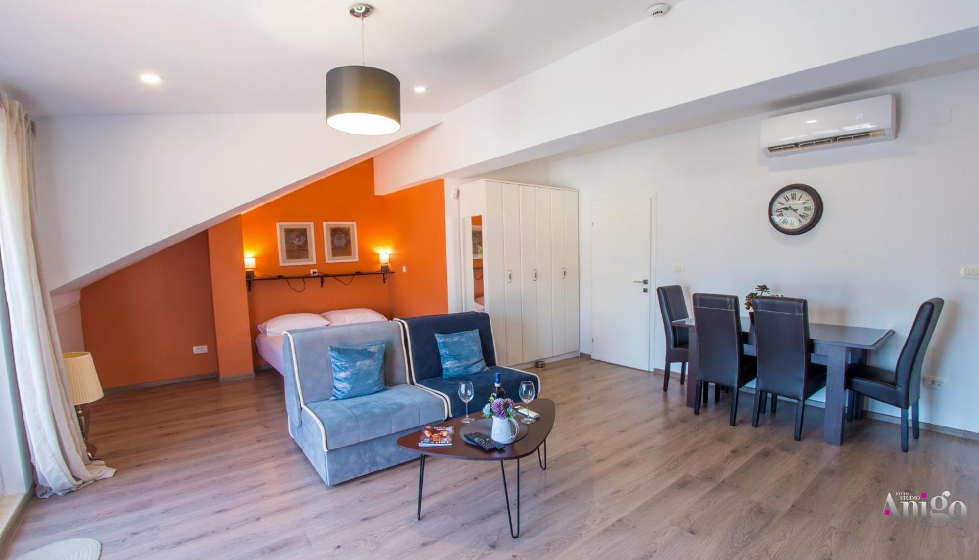 Apartments Enigma - With Private Parking Mostar Buitenkant foto