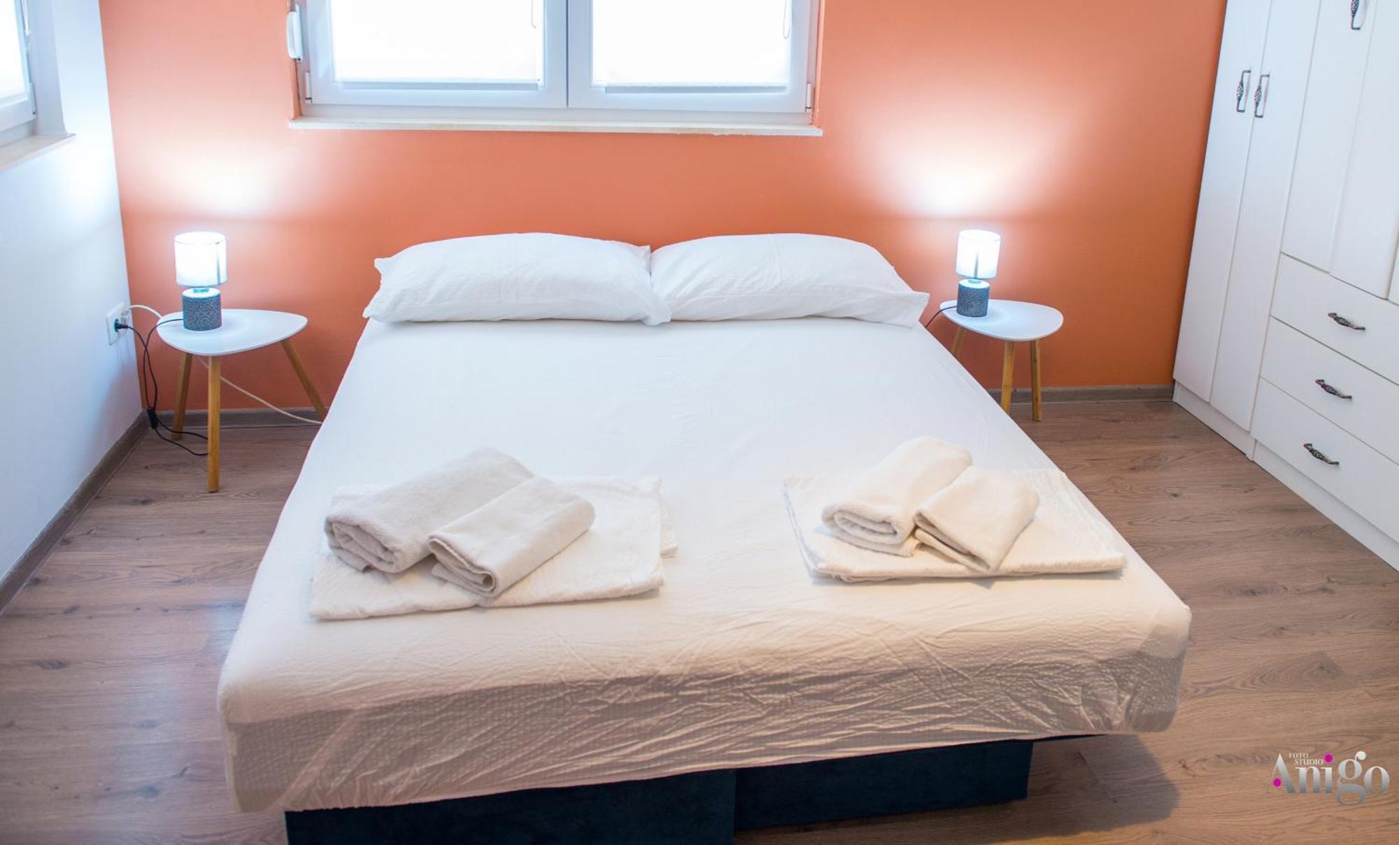 Apartments Enigma - With Private Parking Mostar Buitenkant foto